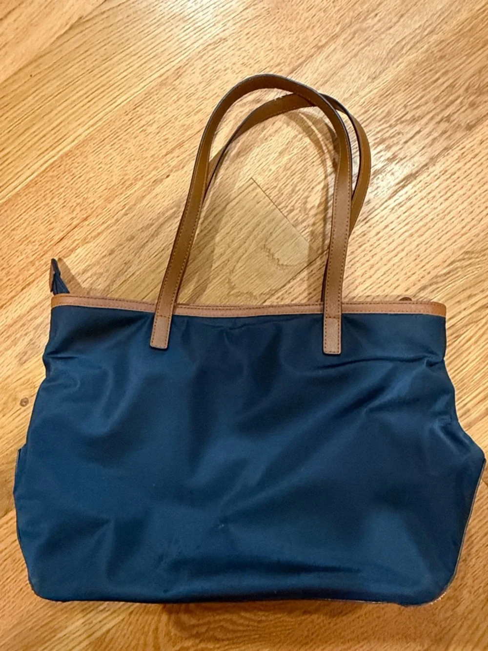 Michael Kors Navy and Tan Shoulder Tote - Picture 5 of 6